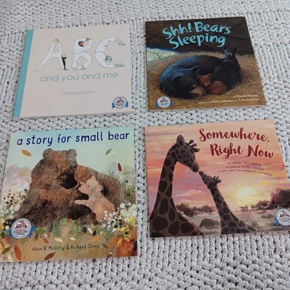 4 Paperback Picture Books - Picture 7 of 7